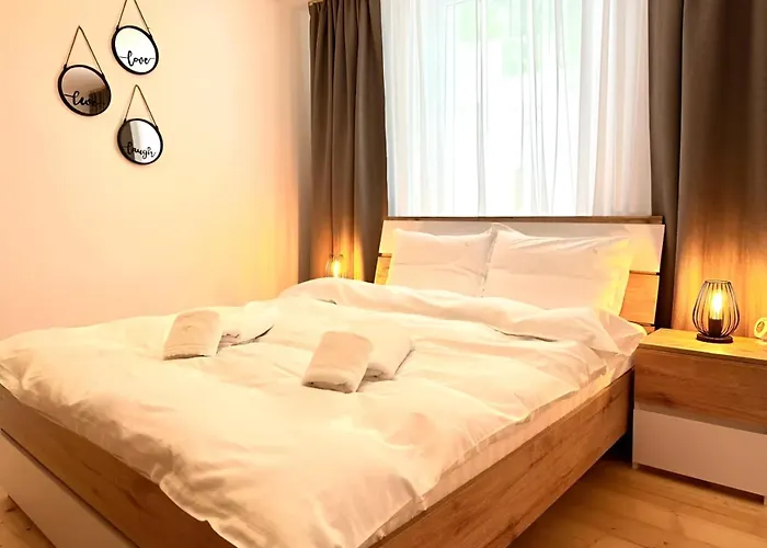 Cozy Retreat - Central